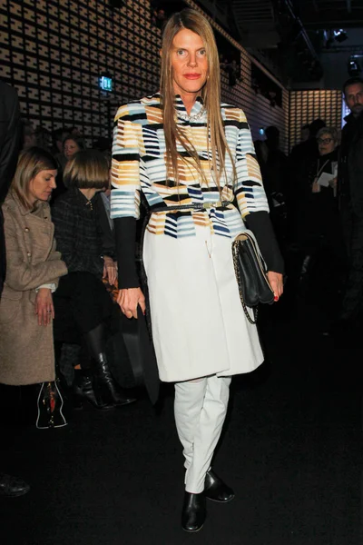 Look 8